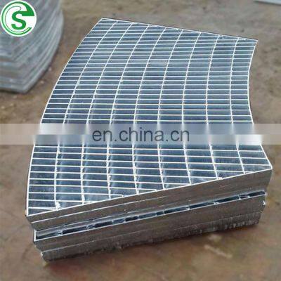 Customized manufacture steel grating cover drain steel grating cover