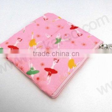 Printed polyester lady pink toiletry bag with zipper