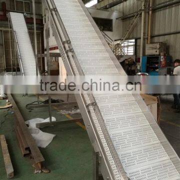 food grade modular belt with baffle climbing conveyor for vegetables