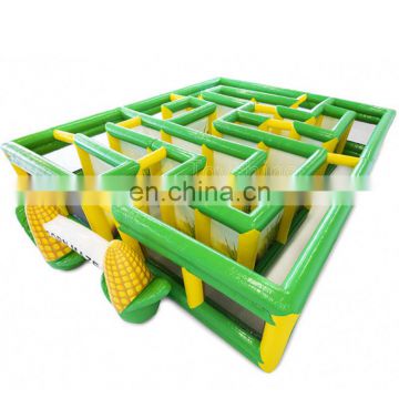 Outdoor Jumpy Castle Inflatable Corn Maze Playground For Sale