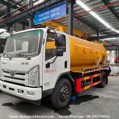 4X2 Dongfeng 5m3 Sewage Trucks