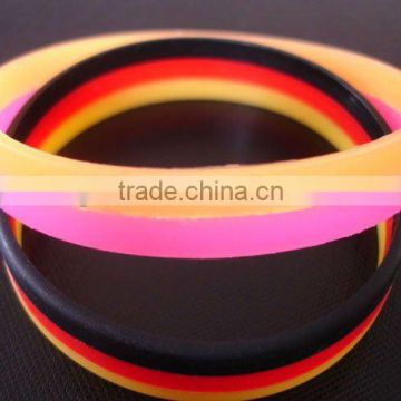 Best popular Dual color fluorescence silicone bracelet