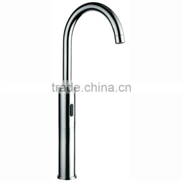 Luxury Brass Electrical Infrared Tap, Deck Mounted Sensor Tap For Cold Water Only, Chrome Finishing