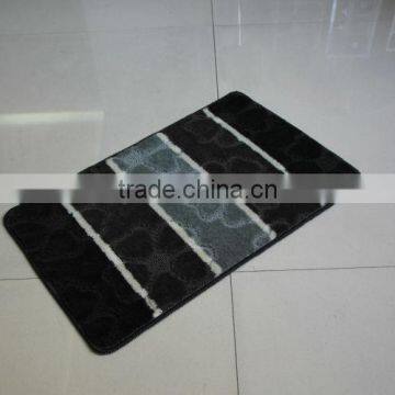 PP material anti-slip floor mat with TPR base