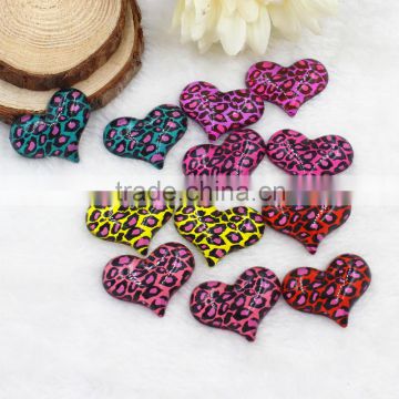 New arrival flatback resin cabochons resin leopard print heart for phone hair accessories