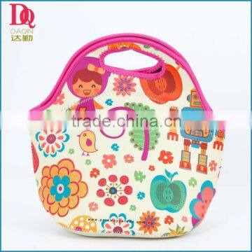 Durable elegant insulated lunch bag