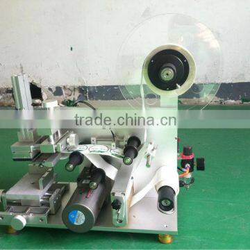 Semi automatic flat bottle labeling machine