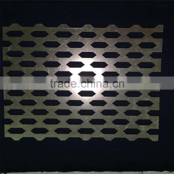 Alibaba Anping perforated metal mesh punched hole metal sheet/decoration perforated metal mesh