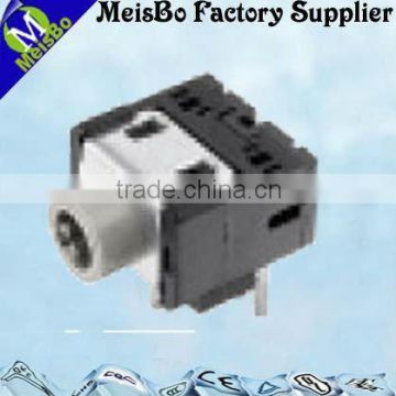 CE 0.3A female mobile phone audio connector