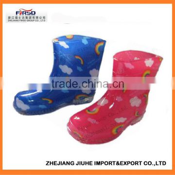 2014 last kids pvc rain boots with lovely pattern