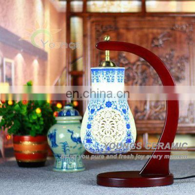 Antique Chinese Hand Hollow Out Blue Ceramic Desk Lamps