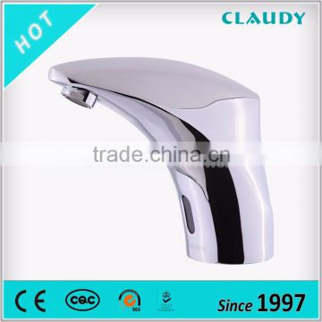 2016 Popular Style Brass Chrome Finish Battery Power CE Electronic Faucet