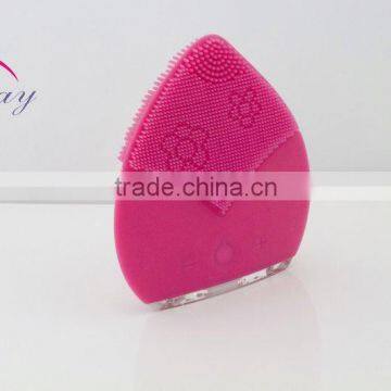 Soft color cleaning brush for electric shaver pore cleaning