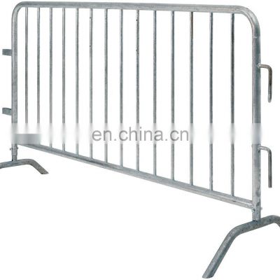 Hot Dipped Galvanized Steel Fencing Trellis & Gates Tp Barrier for Protection Painted galvanized steel road barrier