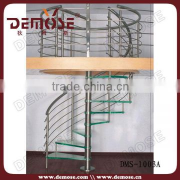 Round ladder/circular steel stair with anti-slip strip for stairs