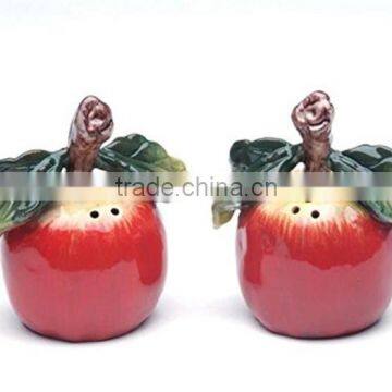 Color Glazed Handmade Painted Apple Ceramic Salt and Pepper Shakers