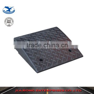 Lower Factory Price 475*435*110mm Soft Flexible Rubber Plastic Kerb Ramp PS001