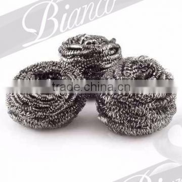 Durable Design and New Look Stainless Steel Scourer at Cheap Price