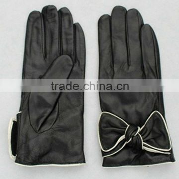 2015 new season special design with white lace bow lady leather gloves