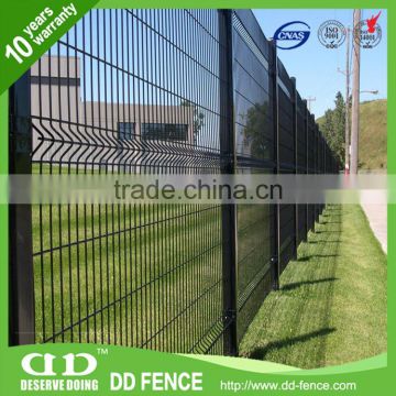 hot dip galvanized welded wire mesh fence / v-fold welded wire mesh fence / factory construction pvc welded mesh fence