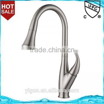 Single handle pull-down Kitchen faucet with cUPC certificate 2816