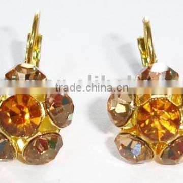 Fashion earring flower style light golden plated with topaz stones