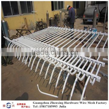 Guangzhou supplier wholesale different types of wrought iron fence panels ZX-XGHL08