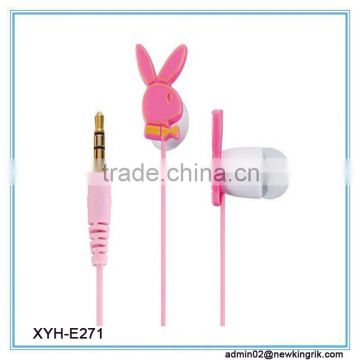 2015 fashionable good looking and high quality earphone for gift