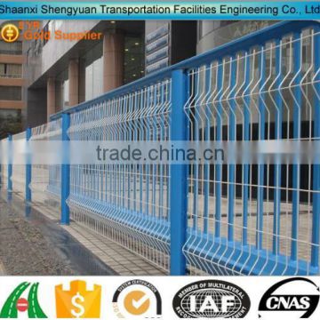 Decorative galvanized welded wire mesh fence for road