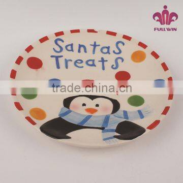 New novelty embossed ceramic plate with penguin design