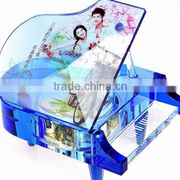 2014 Fashion Decorative Crystal Piano Music Box For Wedding Keepsake Gifts