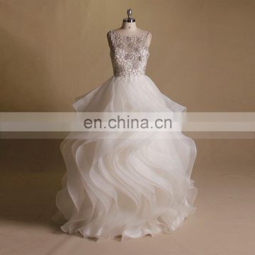 Fashionable Luxurious Beads Flowers On The Bodice V Sexy Back Ruffle Skirt Party Wedding Ball Gown