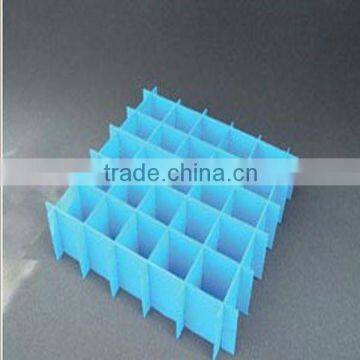 Blue corrugated plastic dividers with 25 cells