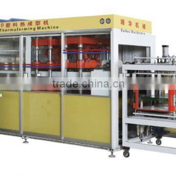 Thermoforming Machine With Cutting