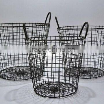 WIRE STORAGE BASKETS in various sizes & designs