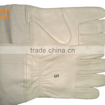 Bulk supply canvas sleeve beekeeping glove from factory