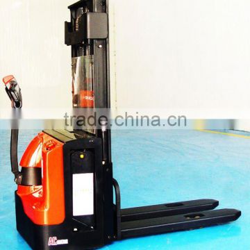 Electric stacker with double leg