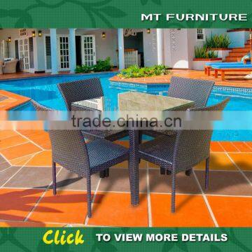 Promotion Rattan Outdoor Dining Table and Chairs Set