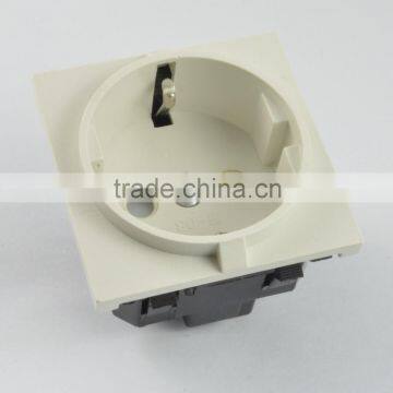 Hot selling alibaba Europe schuko wall socket CE