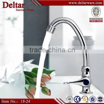 china factory long neck kitchen faucet, european style chrome brass kitchen faucet