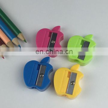 apple shape colorful cheap kids plastic pencil sharpener