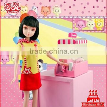 Fashion plastic girl doll toy directly sold to Walmart