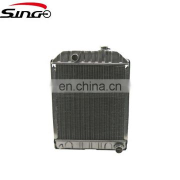 Tractor radiator aluminum E0NN8005KA15M