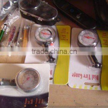 promotion of Dial tire gauge with blister pack