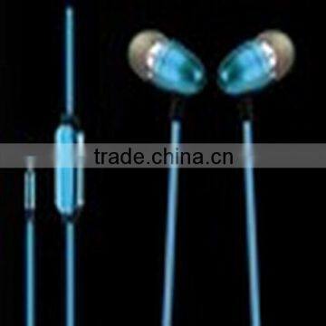 In-Ear Style and Wired Communication Lighted Earphone