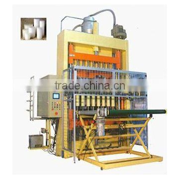 Automatic pillar candle extruder