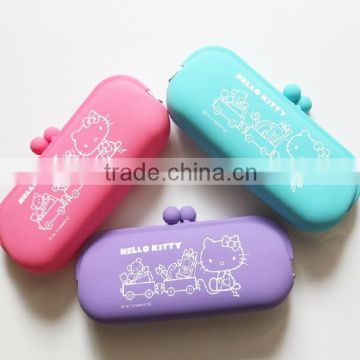 Silicone rubber wallets for teens