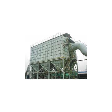 Long bag low-voltage pulse dust collector