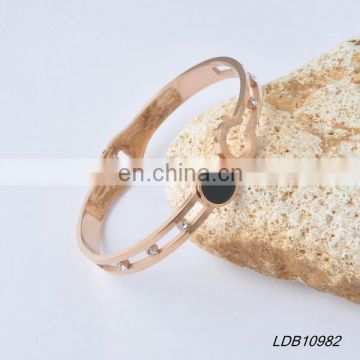 Stainless Steel Rose Gold crystal bangle