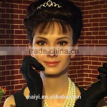 Realistic silicone mannequin of hollywood famous star Hepburn